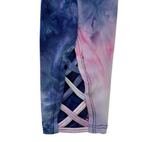 Jolie & Joy by FCT Tie Dye Leggings With Ankle Cut Out Detail Blue Pink White - Picture 5 of 8